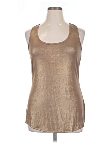 Studio Y Tank Top (view 1)
