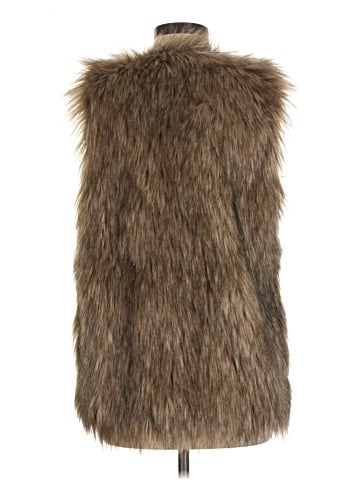 Dynamite Faux Fur Vest (view 2)