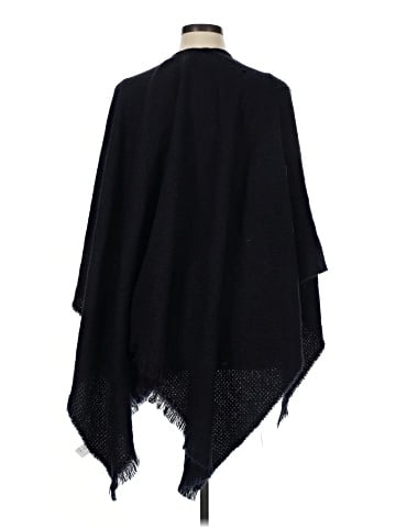 Uniqlo Wrap (view 2)