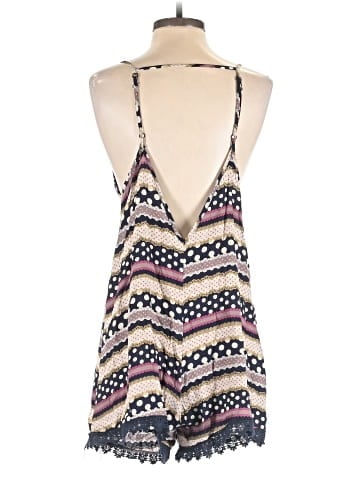 En Creme Romper (view 2)