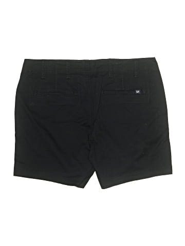 Gap Shorts (view 2)