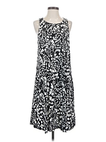 Karen Kane Casual Dress (view 1)