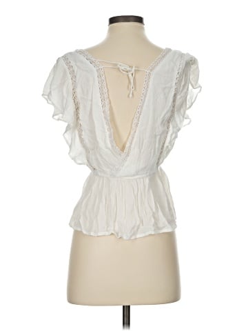 Abercrombie & Fitch Sleeveless Blouse (view 2)