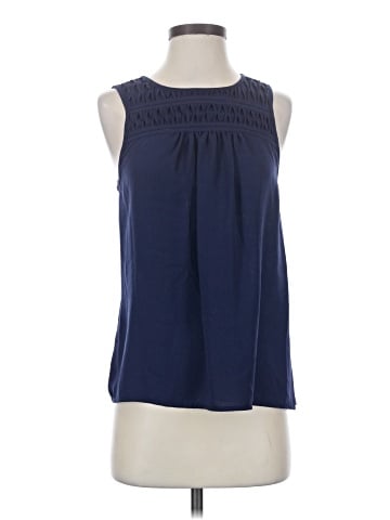 Elle Sleeveless Blouse (view 1)