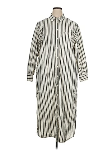 Old Navy Casual Dress (view 1)
