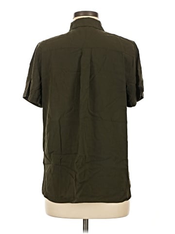 Uniqlo Short Sleeve Button-Down Shirt (view 2)