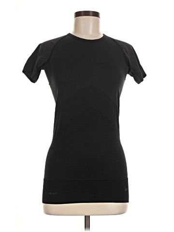 Nike Short Sleeve T-Shirt (view 1)