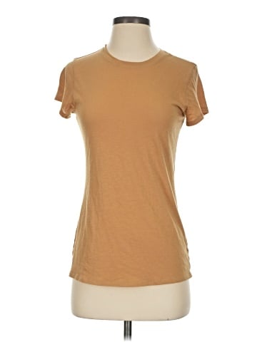 Vince. Short Sleeve T-Shirt (view 1)