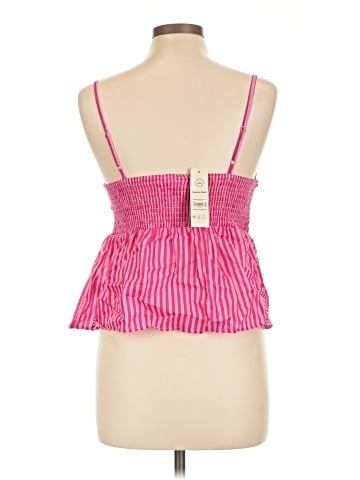 No Boundaries Sleeveless Top (view 2)