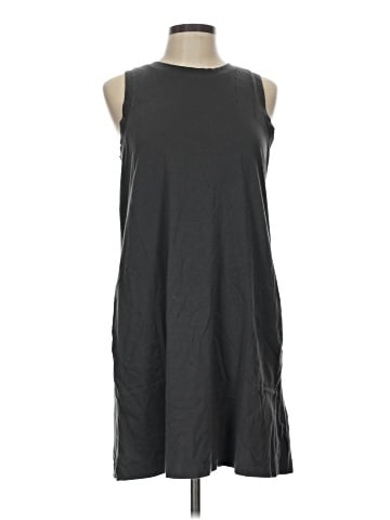 Old Navy Casual Dress (view 1)