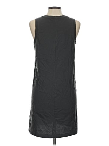 Old Navy Casual Dress (view 2)