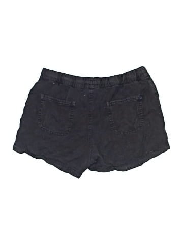 Gap Shorts (view 2)