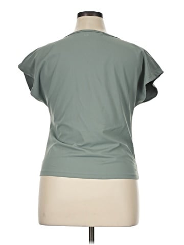 Gap Fit Short Sleeve Top (view 2)