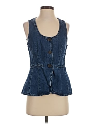 Madewell Denim Scoopneck Cutaway Vest in Dowe Wash (view 1)