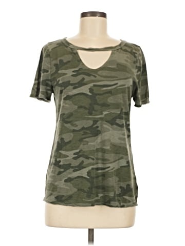 t.la Short Sleeve T-Shirt (view 1)