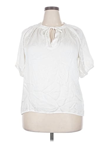Elie Tahari Short Sleeve T-Shirt (view 1)