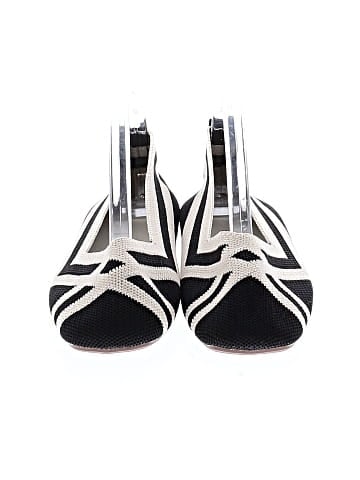 Unbranded Flats (view 2)