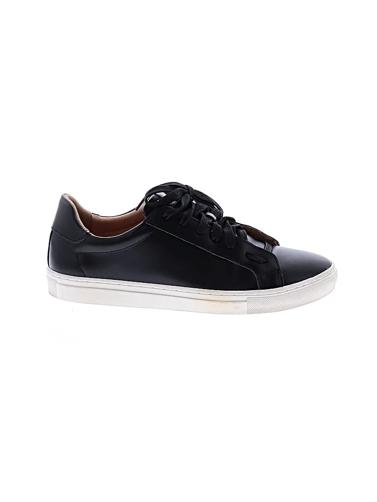 Pre-owned Quince Sneakers In Black
