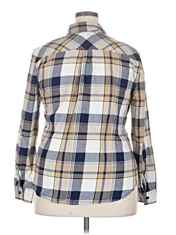 Faded Glory Long Sleeve Button-Down Shirt (view 2)