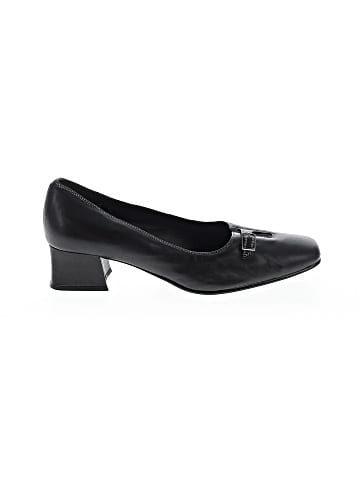Liz Baker Heels (view 1)