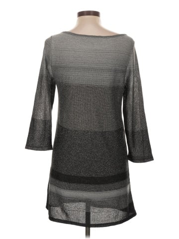 White House Black Market 3/4 Sleeve Top (view 2)