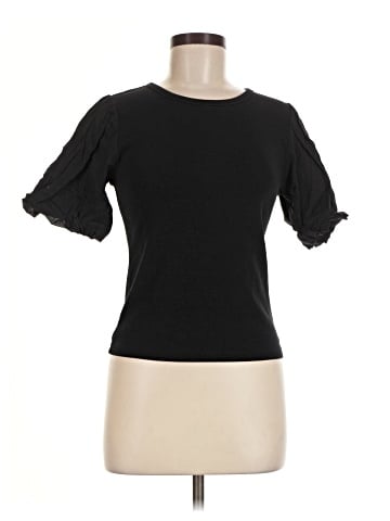 Gap Short Sleeve T-Shirt (view 1)