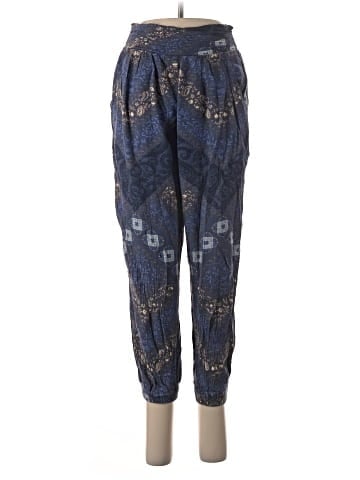 American Eagle Outfitters Casual Pants (view 1)