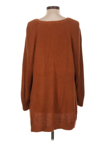Express Pullover Sweater (view 2)