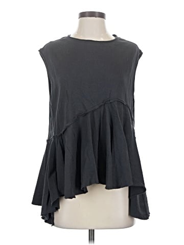 Urban Outfitters Sleeveless T-Shirt (view 1)