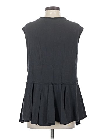 Urban Outfitters Sleeveless T-Shirt (view 2)
