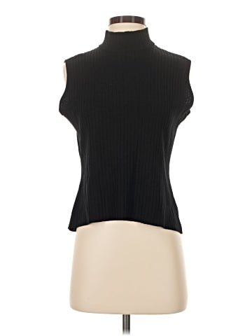 St. John Collection by Marie Gray Sleeveless Top (view 1)