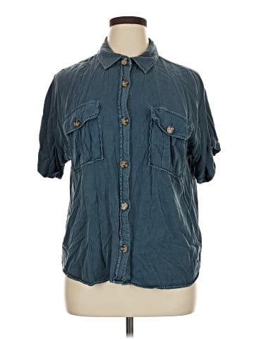 Maurices Short Sleeve Blouse (view 1)