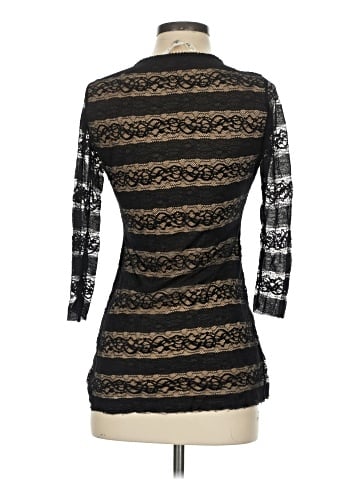 Max Studio 3/4 Sleeve Top (view 2)