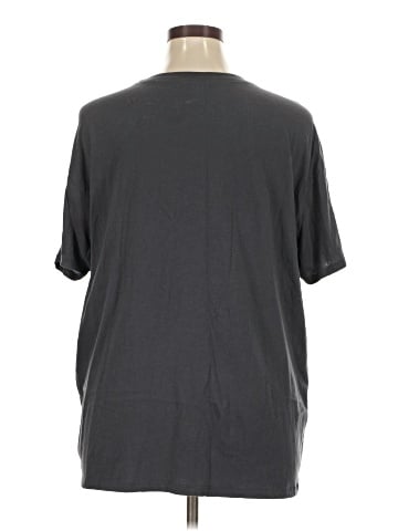 Torrid Short Sleeve T-Shirt (view 2)
