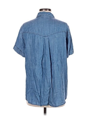 Jane and Delancey Short Sleeve Button-Down Shirt (view 2)