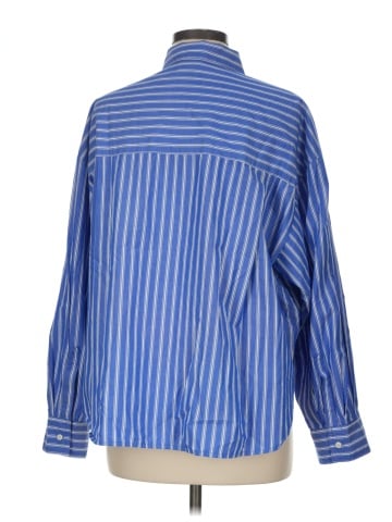Gap Long Sleeve Button-Down Shirt (view 2)