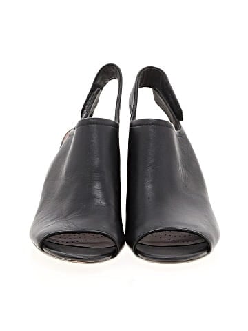 Clarks Sandals (view 2)