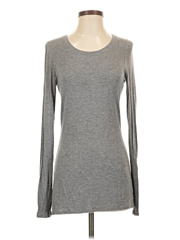 Maurices Long Sleeve T-Shirt (view 1)