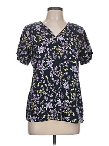 Liz Claiborne Short Sleeve T-Shirt (view 1)