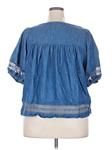 Old Navy Short Sleeve Blouse (view 2)