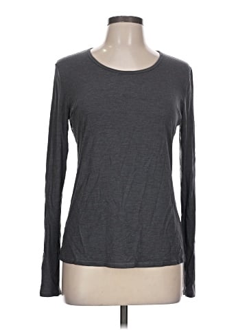 Fabletics Long Sleeve T-Shirt (view 1)