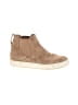 Vince. Tan Ankle Boots Size 7 1/2 - photo 1