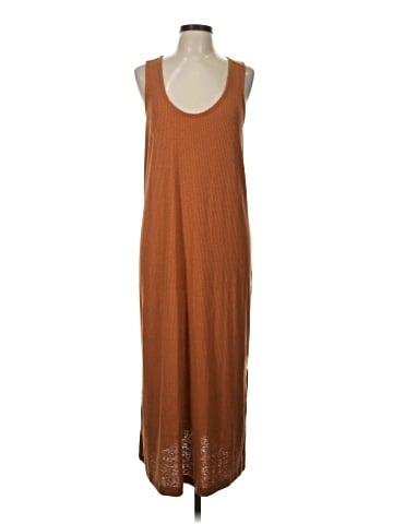 Old Navy Casual Dress (view 1)