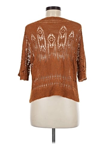 Moth 3/4 Sleeve Top (view 2)