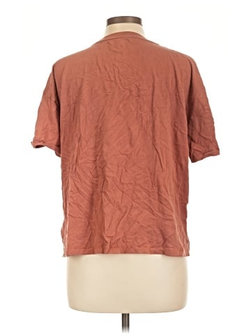 Gap Short Sleeve T-Shirt (view 2)