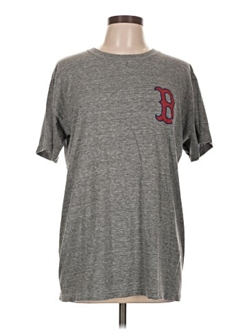 Old Navy Short Sleeve T-Shirt (view 1)