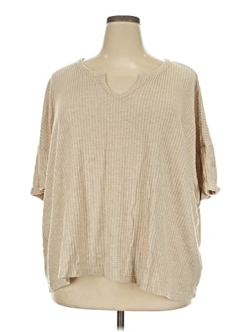 Natural Reflections 3/4 Sleeve Top (view 1)