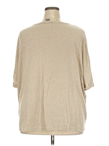 Natural Reflections 3/4 Sleeve Top (view 2)
