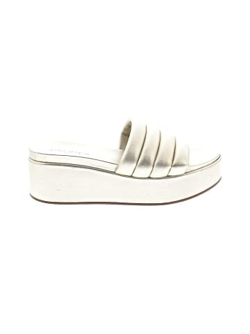 J/Slides Wedges (view 1)