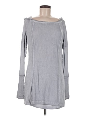 Blanc Noir Sweatshirt (view 1)